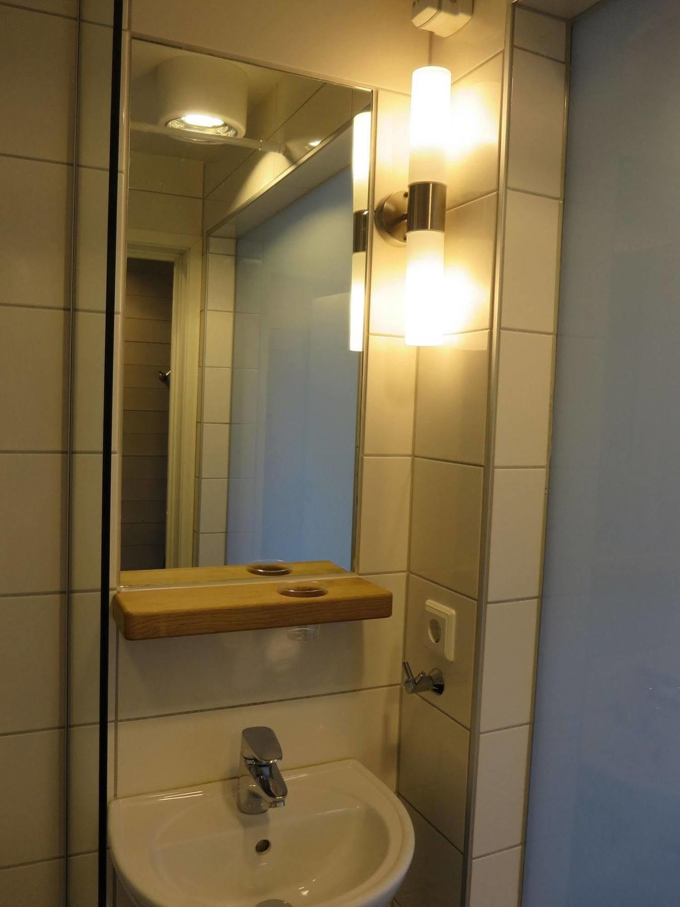 Vikingskipet Hotell Hamar  Exterior foto